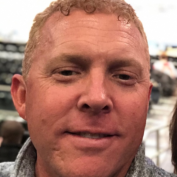 Meet your Posher, Chris - Picture 1 of 1